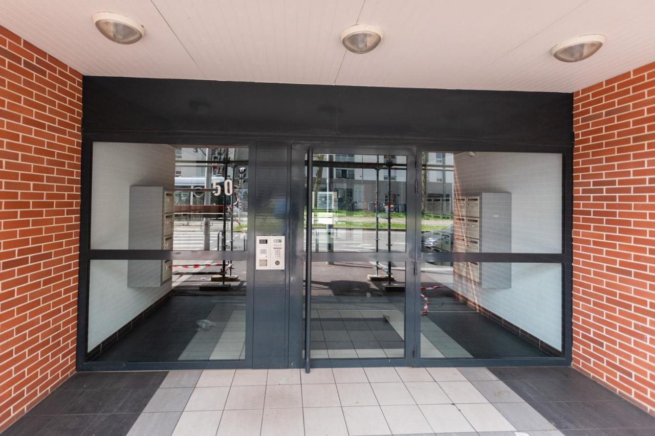 Ferienwohnung T3 Flat Moderne Sur 2 Etages Metro Parking Free Entrance Autonome Rouen Exterior foto